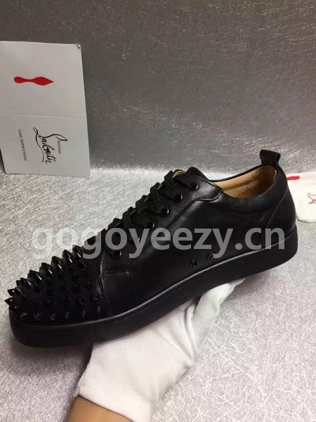 Super Max Christian Louboutin Shoes-407