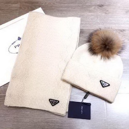 Prada Wool Cap Scarf AAA-020