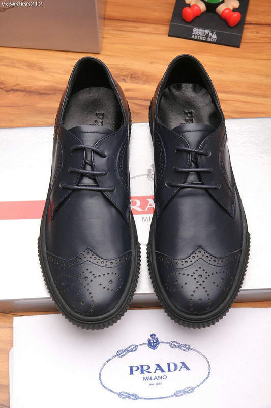 Prada men shoes 1:1 quality-178