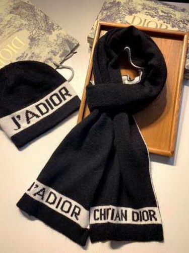 Dior Wool Cap Scarf AAA-038