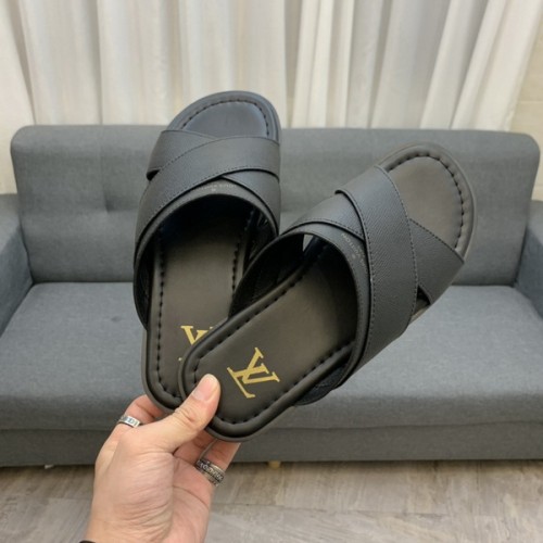 LV men slippers AAA-776