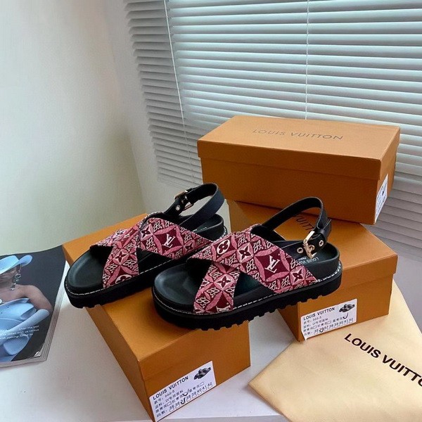 LV women Sandals 1：1 Quality-302