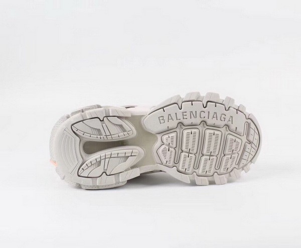 B 17FW Tripe-S High End Sneaker-067