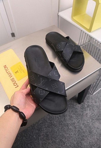 LV men slippers AAA-633