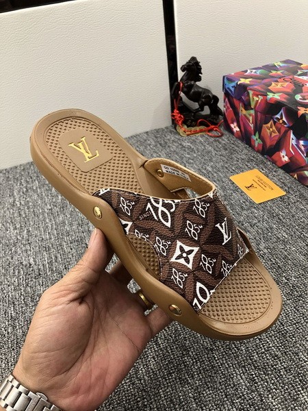 LV women Sandals 1：1 Quality-197