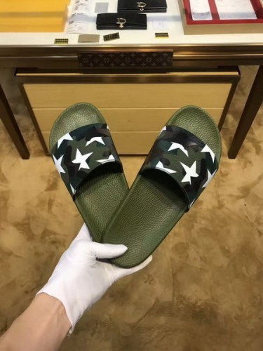 VT Men slippers AAA-038