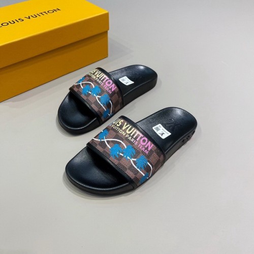 LV men slippers AAA-894