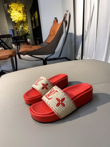 LV women Sandals 1：1 Quality-353