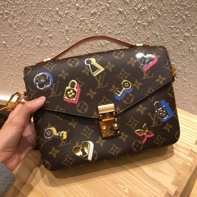 LV High End Quality Handbag-200