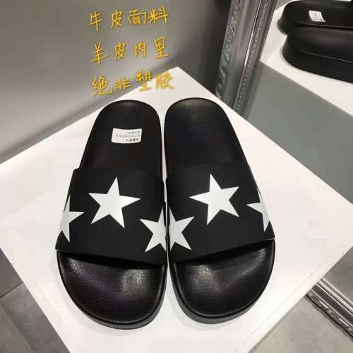 Givenchy women slippers AAA-005(35-40)
