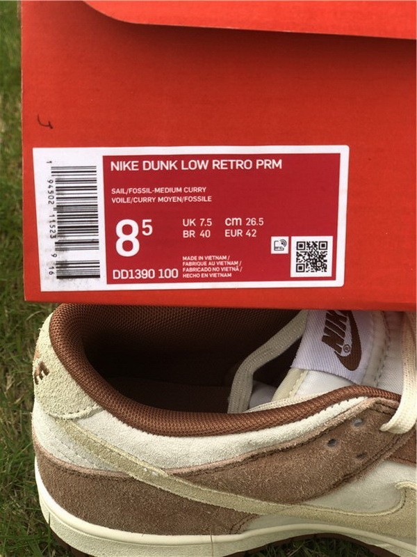 Authentic Nike Dunk Low PRM “Medium Curry”