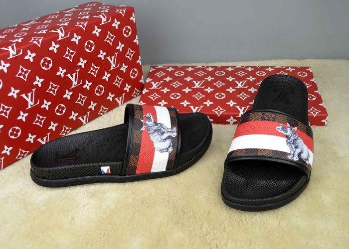 LV men slippers AAA(38-45)-207