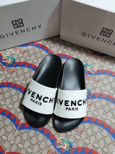 Givenchy women slippers AAA-034