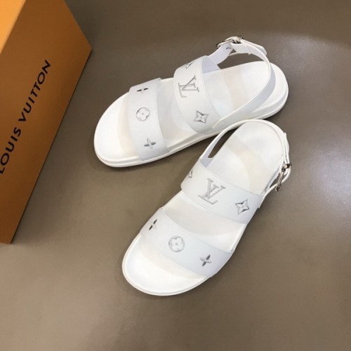 LV men slippers AAA-834