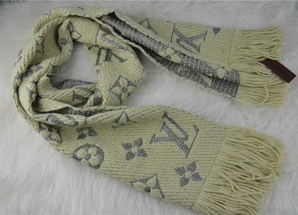 LV Silk Scarf AAA-269