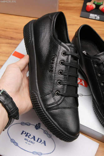Prada men shoes 1:1 quality-194
