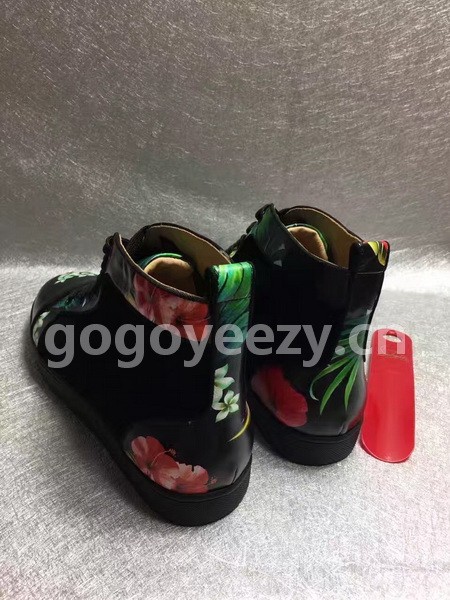 Super Max Christian Louboutin Shoes-468