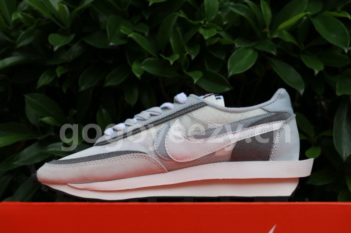 Sacai x Nike Waffle Daybreak BV0073-100