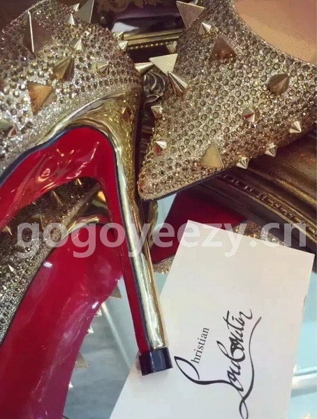 Super Max Christian Louboutin Custom High Heel-058