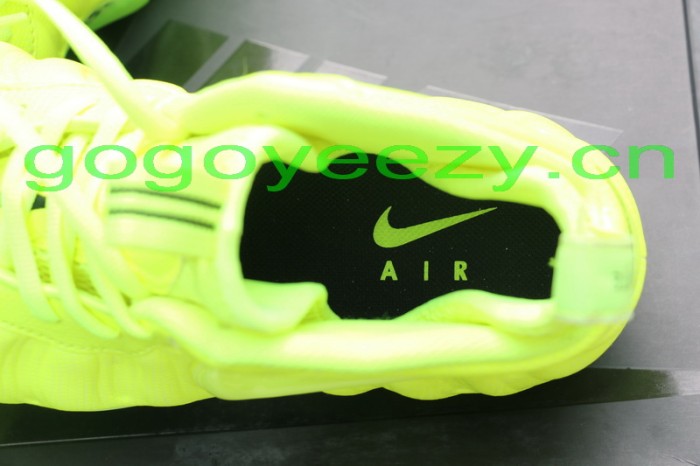 Authentic Nike Air Foamposite Pro “Volt”