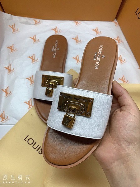 LV women Sandals 1：1 Quality-171