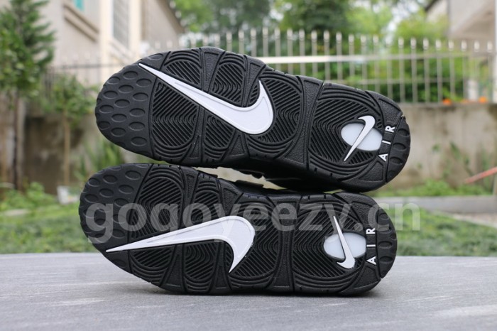 Authentic Nike More Uptempo “Black/White”