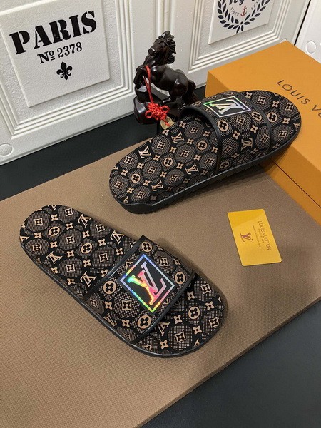 LV men slippers AAA-559