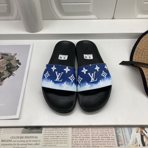 LV women slippers AAA-253