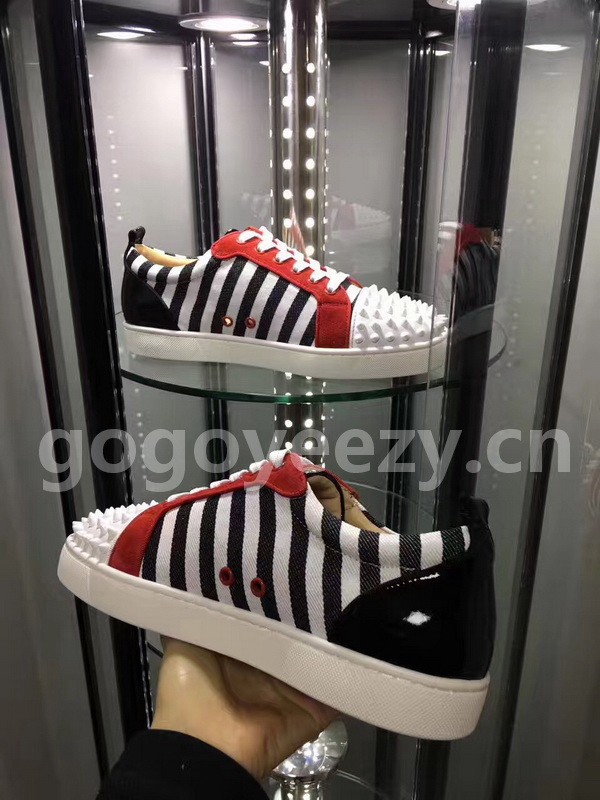 Super Max Christian Louboutin Shoes-672