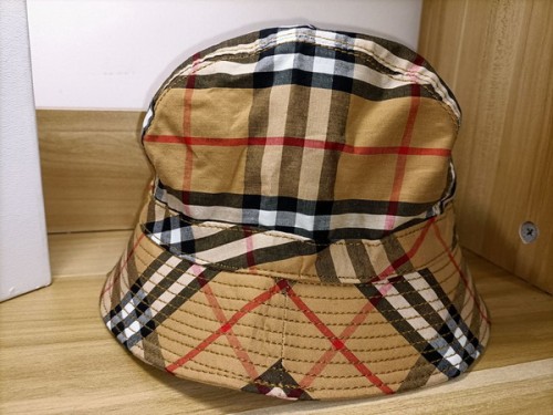 Burrerry Hats AAA-380