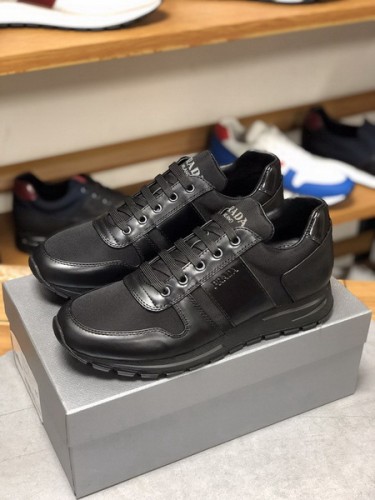 Prada men shoes 1：1 quality-706
