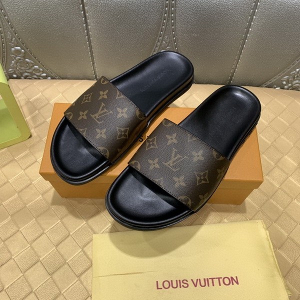 LV men slippers AAA-629