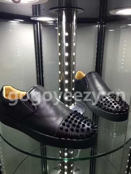 Super Max Christian Louboutin Shoes-631