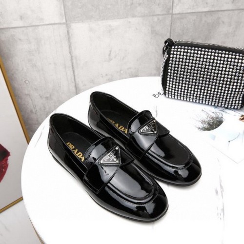 Prada women shoes 1：1 quality-065