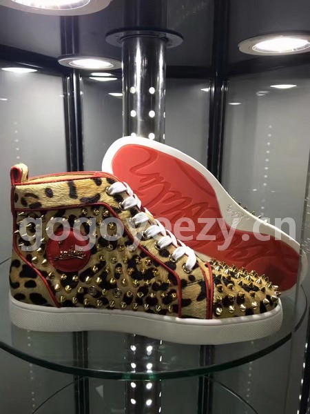 Super Max Christian Louboutin Shoes-626