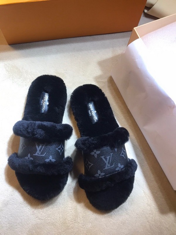 LV Sandals 1-1 Quality-226