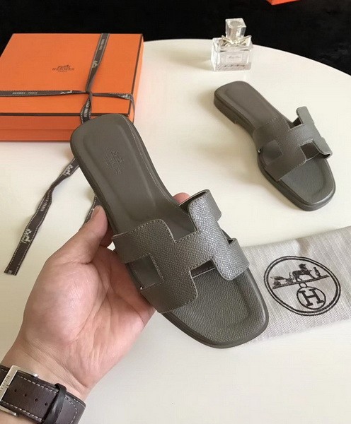 Hermes women slippers AAA-304(35-40)