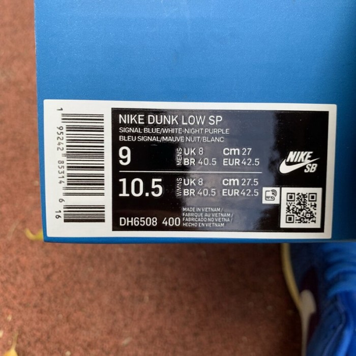Authentic UNDEFEATED x Nike Dunk Low  Blue