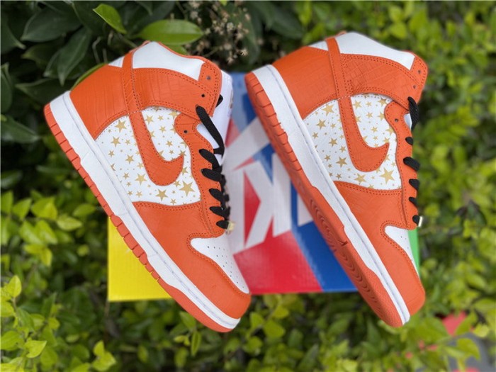 Authentic Supreme x Nike SB Dunk High”Stars Orange”