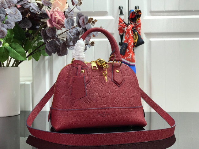 LV High End Quality Bag-540