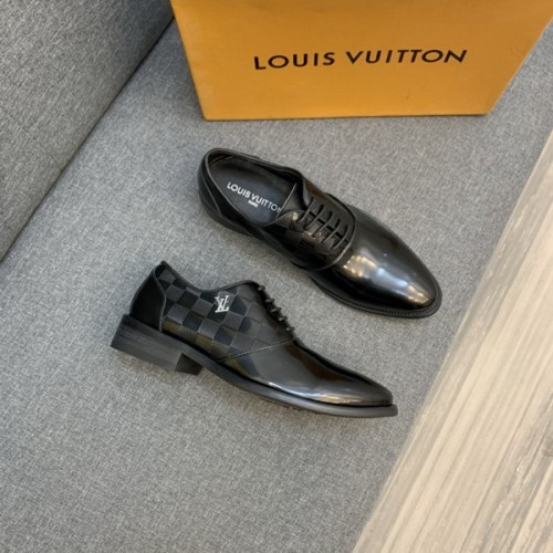 LV Men shoes 1：1 quality-3682