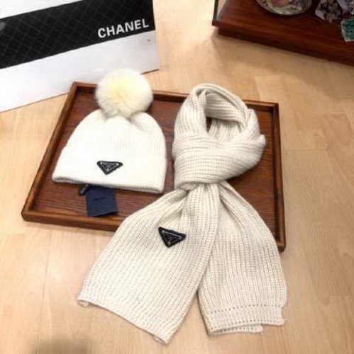 Prada Wool Cap Scarf AAA-014