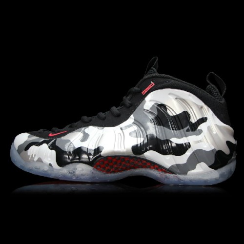 Authentic Nike Air Foamposite One “Fighter Jet”