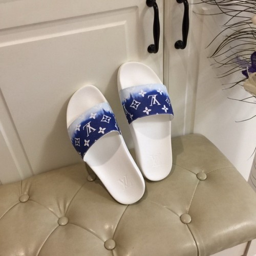 LV men slippers AAA-872