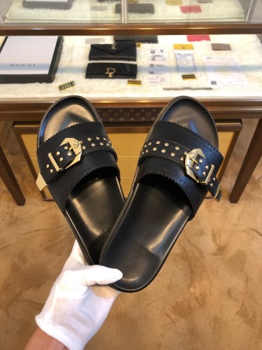 Versace men slippers AAA-147(38-45)