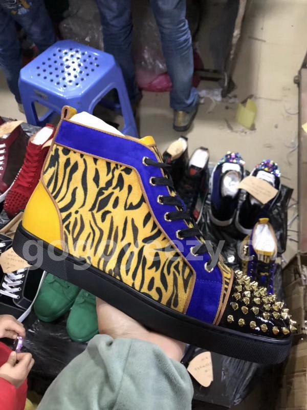 Super Max Christian Louboutin Shoes-975