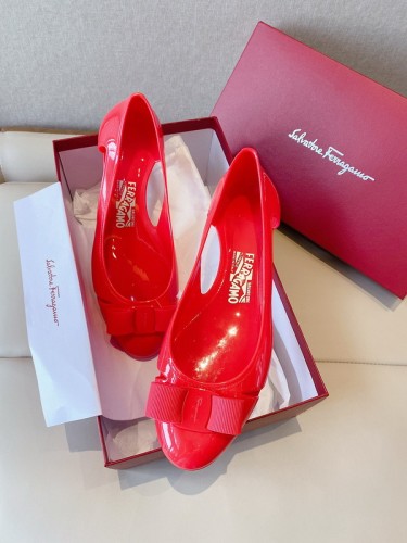 Ferragamo women slippers AAA-023