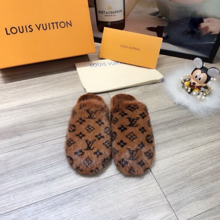 LV Sandals 1-1 Quality-244