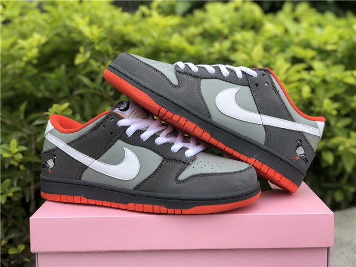 Authentic Nike Dunk SB Low Purple Pigeon Low NY