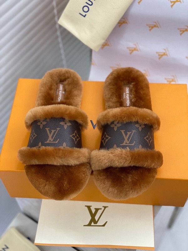 LV Sandals 1-1 Quality-214
